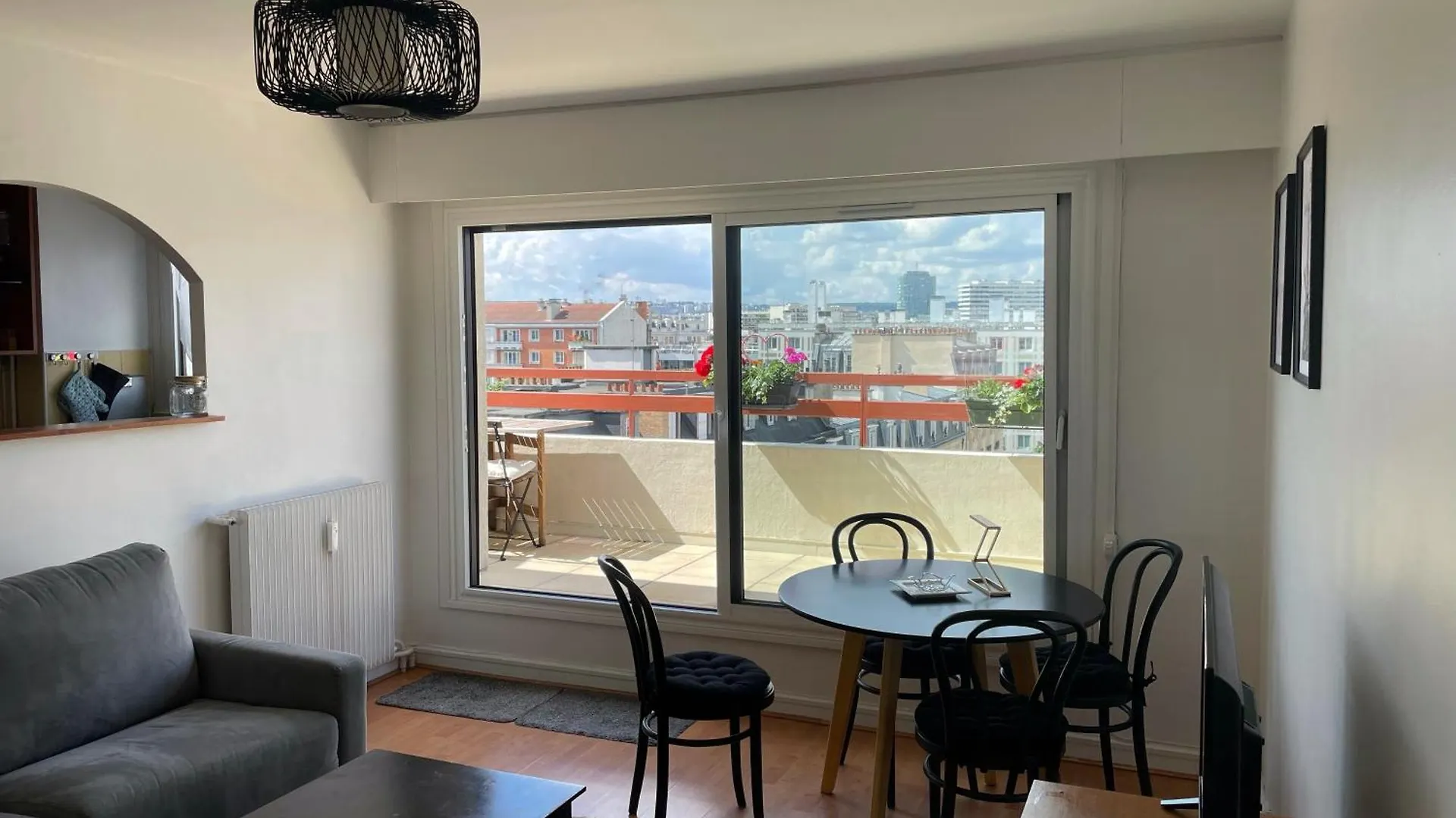 Lägenhet Home F8 - Terrace Paris'S View, Eiffel Tower Area Frankrike